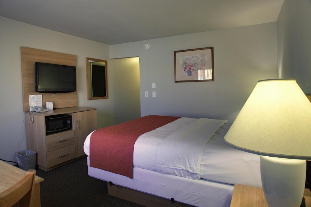 Aladdin Inn and Suites