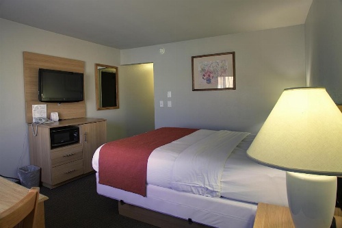 Aladdin Inn and Suites image 17